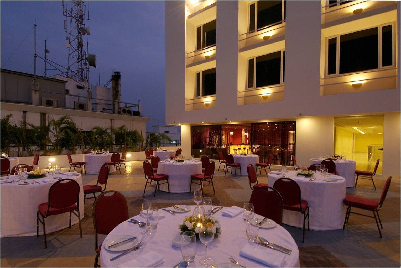 Vivanta Vijayawada, Mg Road Restaurant photo